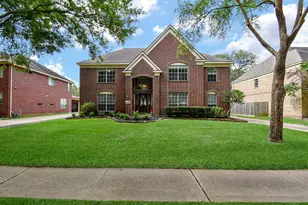 426 Oyster Creek Village Dr, Missouri City, TX 77459 - Photo 1