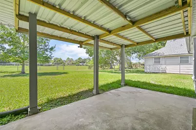 2003 Kingsway Drive, League City, TX 77573 - Photo 32