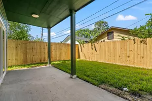 404 Forest Hill Blvd, Houston, TX 77011 - Photo 28