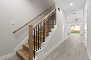 404 Forest Hill Blvd, Houston, TX 77011 - Photo 12