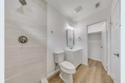 7954 Glen Vista Street, Houston, TX 77061 - Photo 8