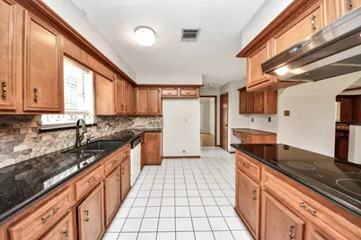 5022 Foxdale Drive, Houston, TX 77084 - Photo 12