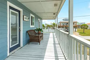 202 Schooner Dr, Freeport, TX 77541 - Photo 6