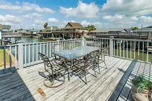 202 Schooner Dr, Freeport, TX 77541 - Photo 32