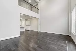 1121 Shepherd Oaks Dr, Houston, TX 77018 - Photo 10