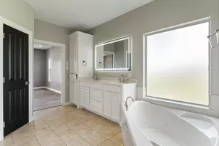 863 Bunkhouse Trail, Angleton, TX 77515 - Photo 22
