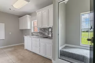 863 Bunkhouse Trail, Angleton, TX 77515 - Photo 26
