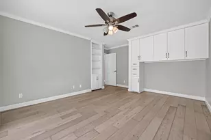 10118 Briar Forest Dr, Houston, TX 77042 - Photo 28