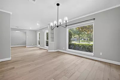 10118 Briar Forest Drive, Houston, TX 77042 - Photo 10
