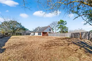 3019 Lotus Ln, Pearland, TX 77584 - Photo 34