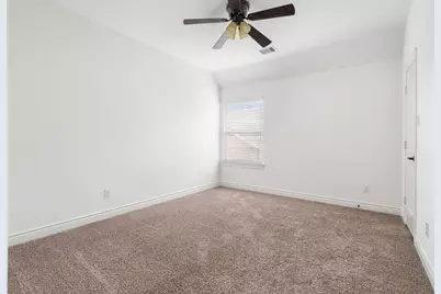 915 Holly Chapple Drive, Conroe, TX 77384 - Photo 32