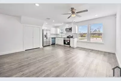 8224 Bigwood #A, Houston, TX 77078 - Photo 6