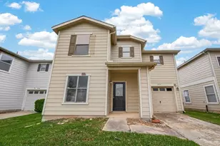 18914 Remington Mill Dr, Houston, TX 77073 - Photo 1