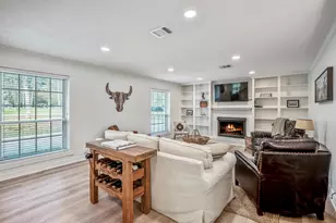 15347 Conroe Dr, Conroe, TX 77384 - Photo 8