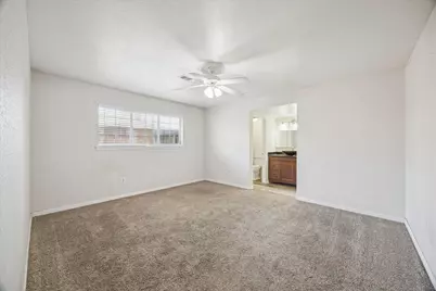 135 Mill Stream Lane, Houston, TX 77060 - Photo 10