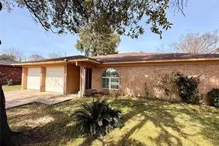 135 Mill Stream Ln, Houston, TX 77060 - Photo 1