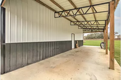 608 Lone Star Trail, Angleton, TX 77515 - Photo 34