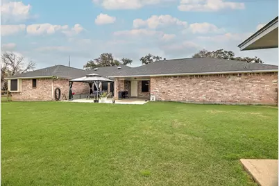 608 Lone Star Trail, Angleton, TX 77515 - Photo 28