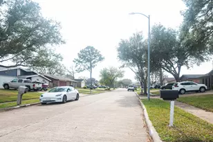 7206 La Granada Dr, Houston, TX 77083 - Photo 40