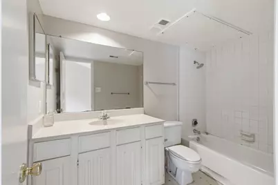 2120 Wilcrest Drive #108, Houston, TX 77042 - Photo 16