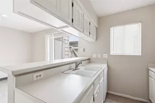 2120 Wilcrest Dr, Houston, TX 77042 - Photo 8