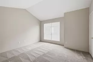 2120 Wilcrest Dr, Houston, TX 77042 - Photo 12