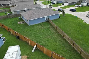 5915 Snapping Turtle Rd, Baytown, TX 77523 - Photo 6