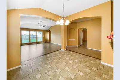 9303 Daisy Cove Lane, Houston, TX 77064 - Photo 12