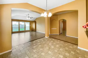 9303 Daisy Cove Ln, Houston, TX 77064 - Photo 12