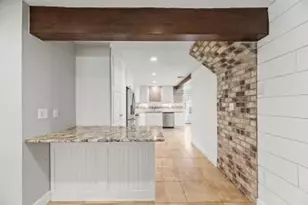 6413 Remlap St, Houston, TX 77055 - Photo 6