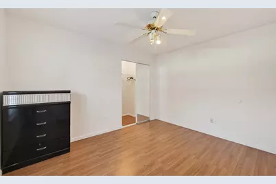 9927 Glenkirk Drive, Houston, TX 77089 - Photo 14