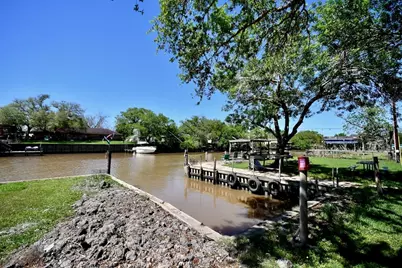 986 County Road 297, Bay City, TX 77414 - Photo 36