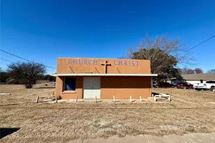 221 Williams St, Marlin, TX 76661 - Photo 4