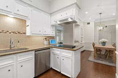 6734 Vanderbilt Street #8, Houston, TX 77005 - Photo 18