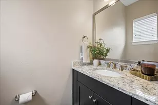 2416 Couch St, Houston, TX 77008 - Photo 24