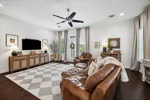 2416 Couch St, Houston, TX 77008 - Photo 14