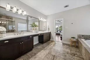 2416 Couch St, Houston, TX 77008 - Photo 28