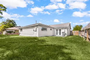 4831 Wickview Ln, Houston, TX 77053 - Photo 34