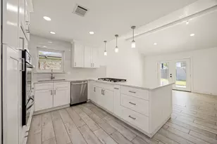 4831 Wickview Ln, Houston, TX 77053 - Photo 14