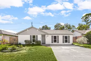 4831 Wickview Ln, Houston, TX 77053 - Photo 2