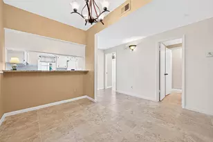 10712 Briar Forest Dr, Houston, TX 77042 - Photo 12