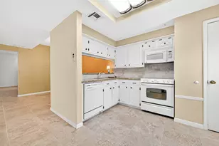 10712 Briar Forest Dr, Houston, TX 77042 - Photo 14
