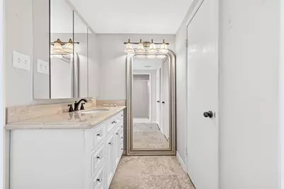 10712 Briar Forest Drive, Houston, TX 77042 - Photo 24
