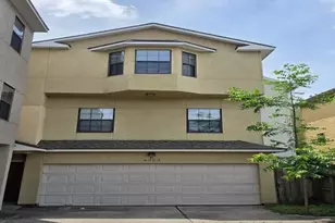 4323 Marina St, Houston, TX 77007 - Photo 1