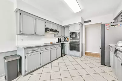 501 12th Avenue N, Texas City, TX 77590 - Photo 10