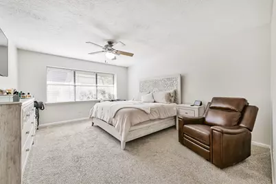 501 12th Avenue N, Texas City, TX 77590 - Photo 16