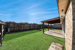 10011 Berry Limb Dr, Houston, TX 77099 - Photo 28
