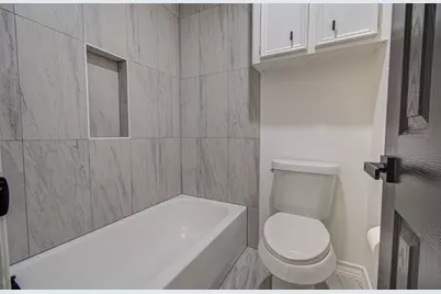 14635 Rosehill Drive, Houston, TX 77070 - Photo 38