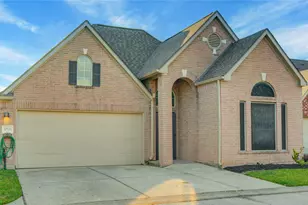10506 Pleasant Villas Ln, Houston, TX 77075 - Photo 1