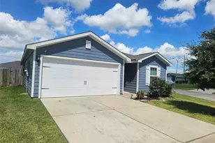 6011 Treasure Cove Rd, Cove, TX 77523 - Photo 1